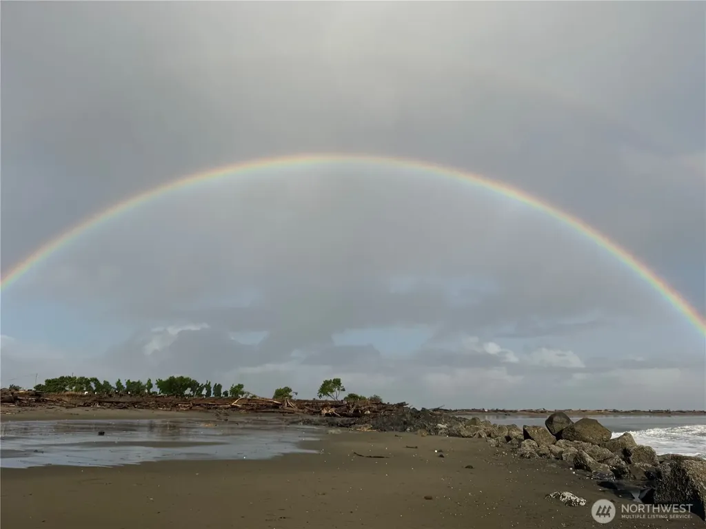 175 Jib Street NW Ocean Shores WA 98569