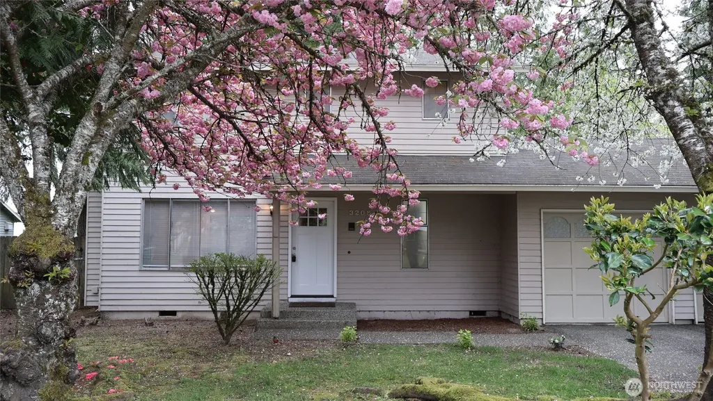 3205 Westminster Drive SE Port Orchard WA 98366