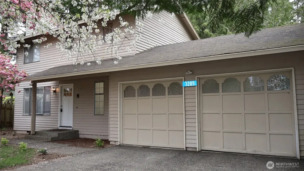 3205 Westminster Drive SE Port Orchard WA 98366