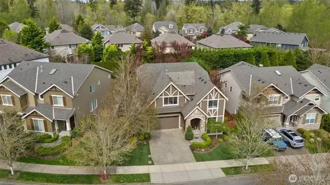 27174 SE 18th Place Sammamish WA 98075