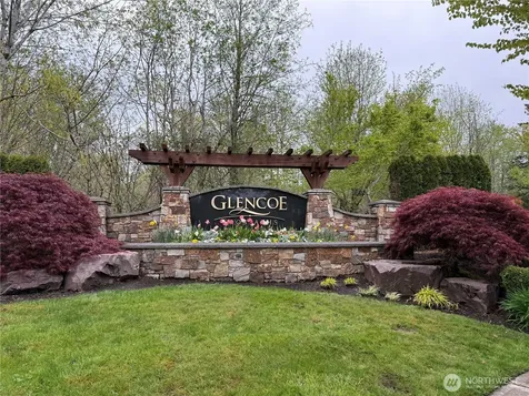 27174 SE 18th Place Sammamish WA 98075