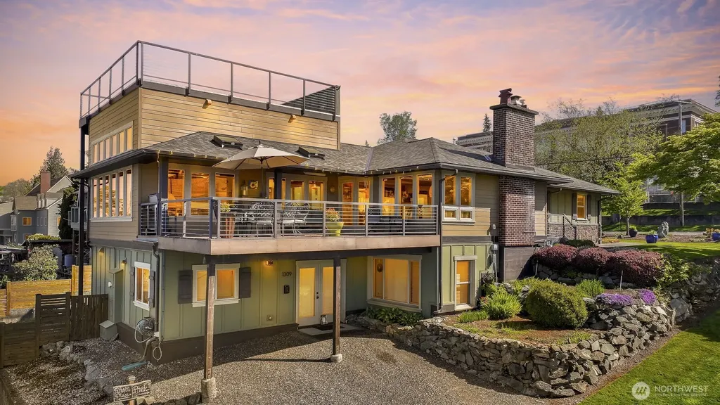 934 14th Street Bellingham WA 98225