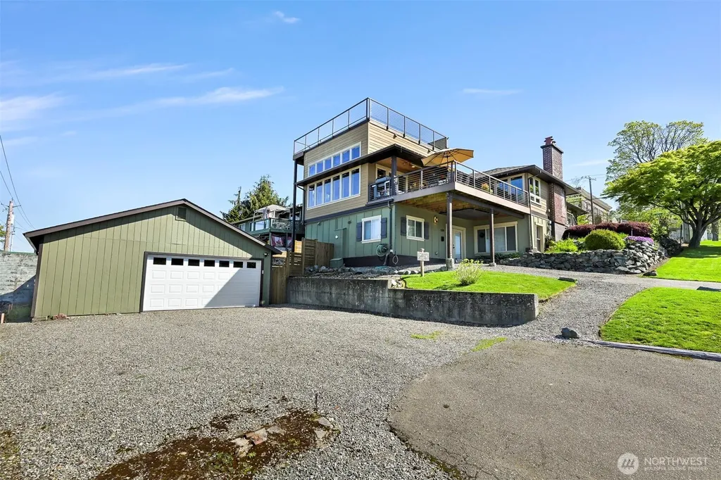 934 14th Street Bellingham WA 98225