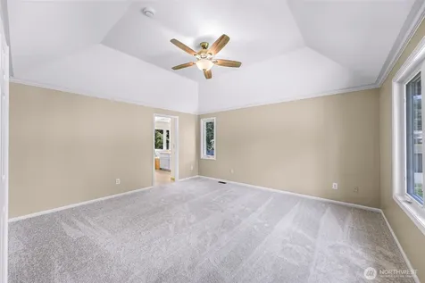 25827 NE 9th Street Sammamish WA 98074