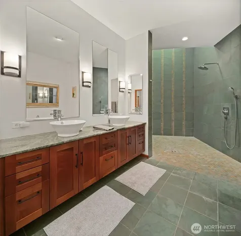 8425 SW 216th Street Vashon WA 98070