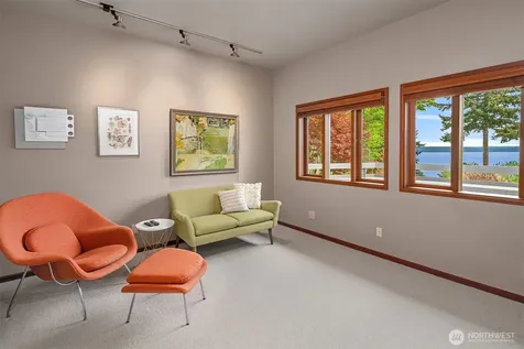 8425 SW 216th Street Vashon WA 98070