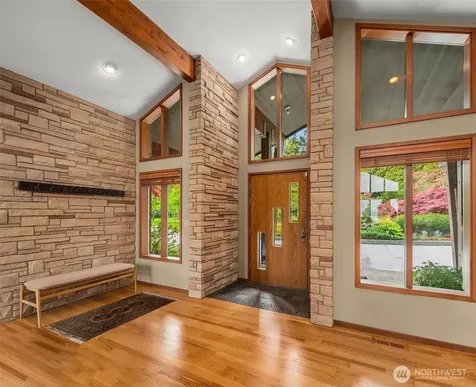 8425 SW 216th Street Vashon WA 98070