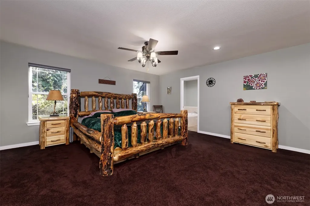 1171 E Old Ranch Road Allyn WA 98524