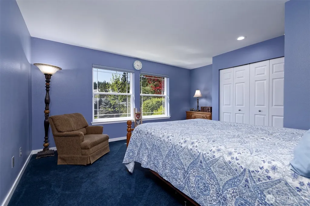 1171 E Old Ranch Road Allyn WA 98524