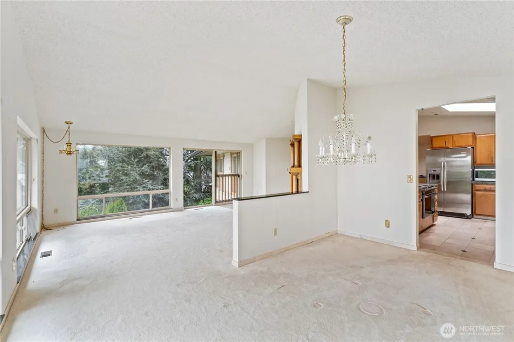 11150 Champagne Point Road NE Kirkland WA 98034