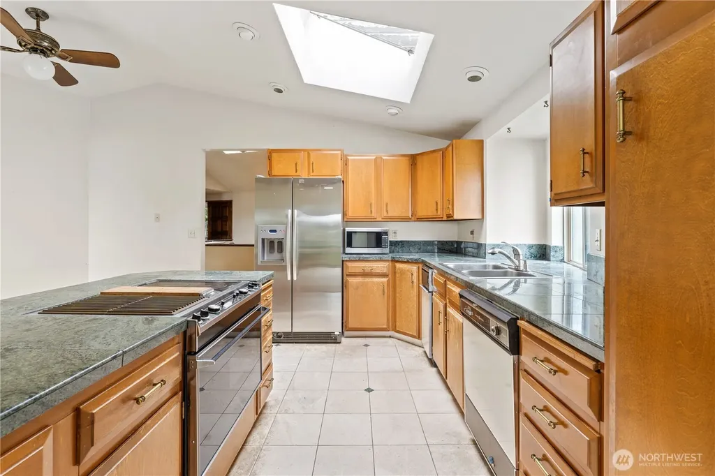 11150 Champagne Point Road NE Kirkland WA 98034