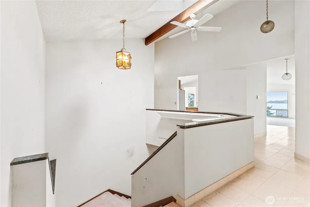 11150 Champagne Point Road NE Kirkland WA 98034