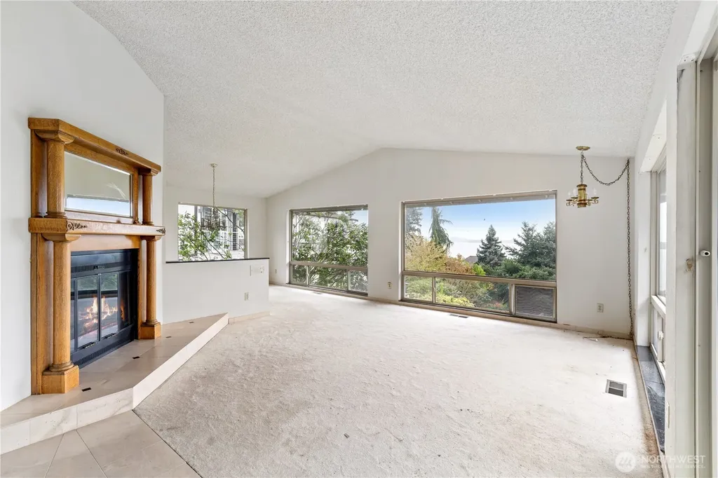 11150 Champagne Point Road NE Kirkland WA 98034