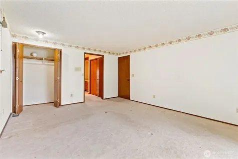 11150 Champagne Point Road NE Kirkland WA 98034