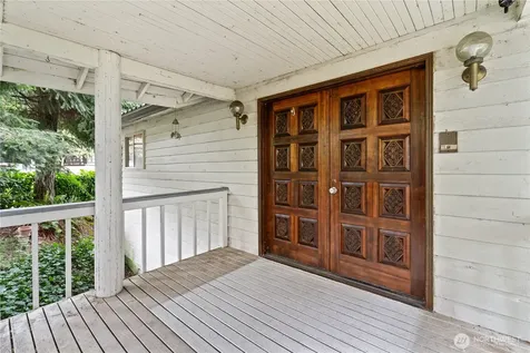 11150 Champagne Point Road NE Kirkland WA 98034