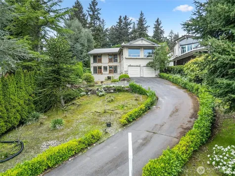 11150 Champagne Point Road NE Kirkland WA 98034