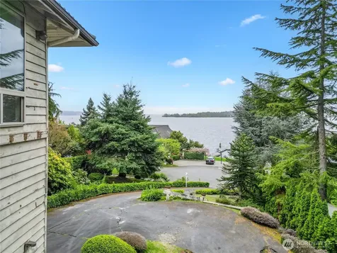 11150 Champagne Point Road NE Kirkland WA 98034