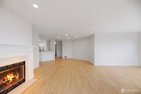 2040 13th Avenue W Seattle WA 98119