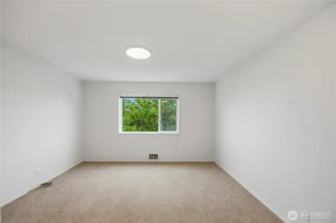 2040 13th Avenue W Seattle WA 98119