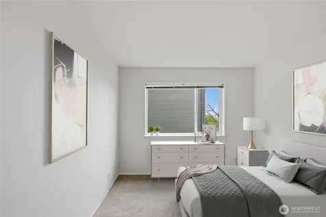 2040 13th Avenue W Seattle WA 98119