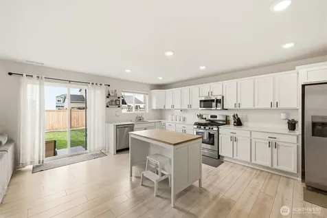 19805 136th Avenue E Graham WA 98338