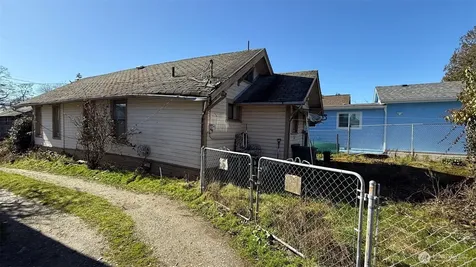 4816 S Chicago Street Seattle WA 98118