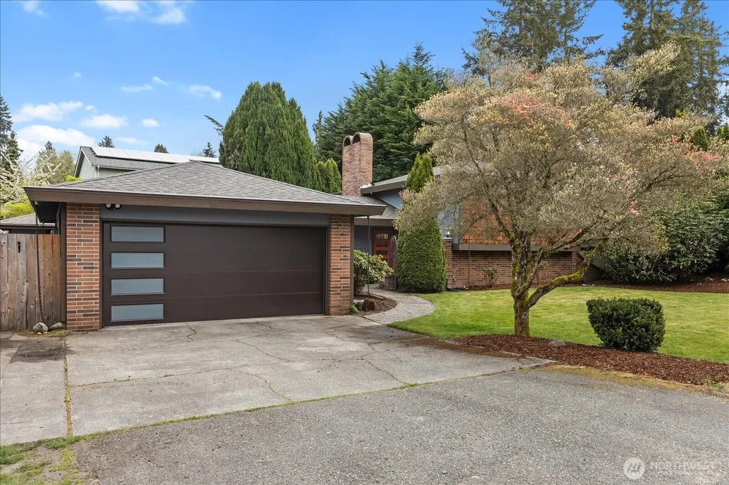 22017 95th Place W Edmonds WA 98020