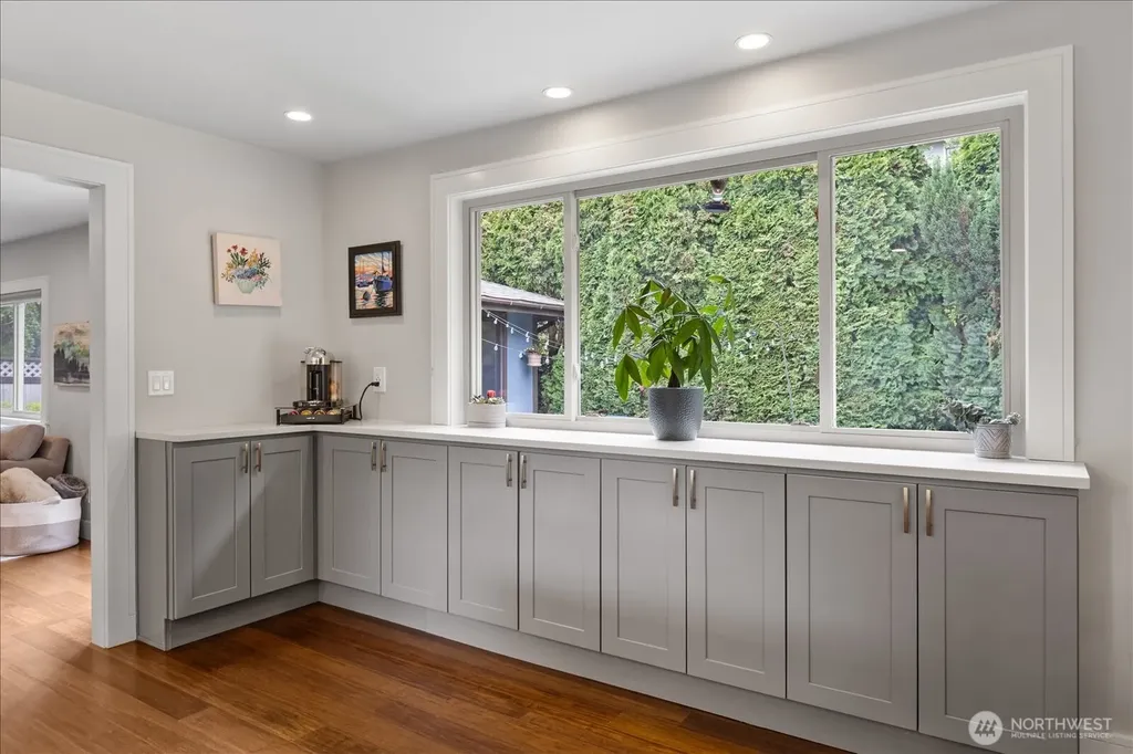 22017 95th Place W Edmonds WA 98020