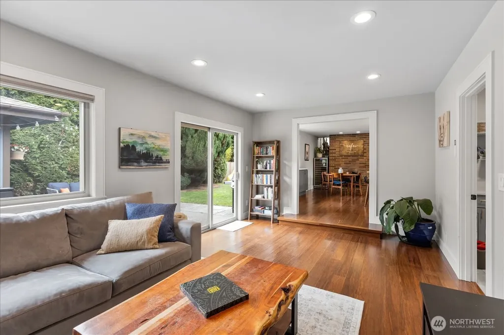 22017 95th Place W Edmonds WA 98020