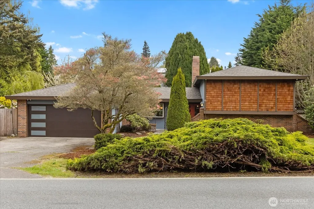 22017 95th Place W Edmonds WA 98020