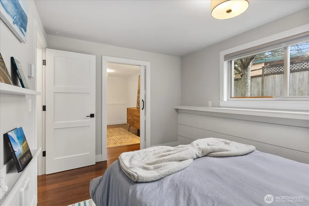 22017 95th Place W Edmonds WA 98020