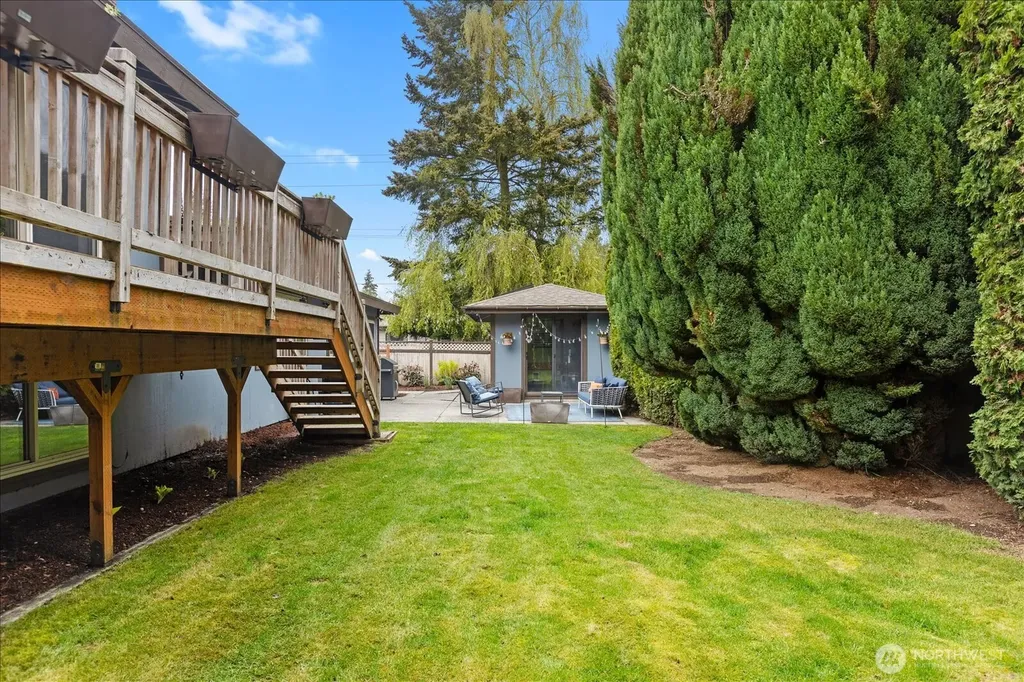 22017 95th Place W Edmonds WA 98020