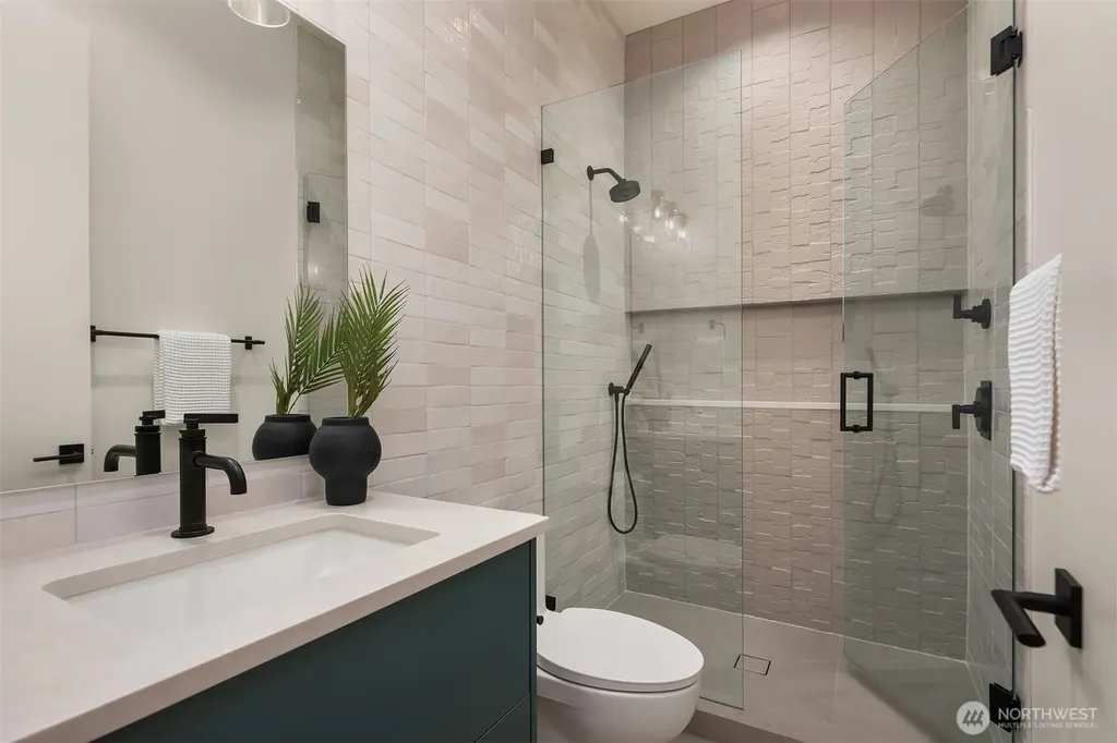 5917 104th Place NE Kirkland WA 98033