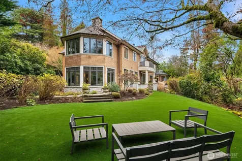 3814 E John Street Seattle WA 98112