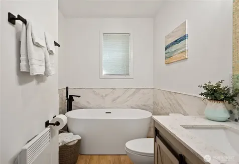 996 Orchid Road Camano Island WA 98282