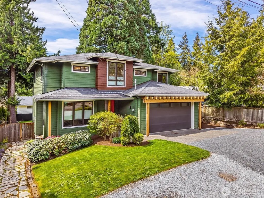 11339 40th Avenue NE Seattle WA 98125