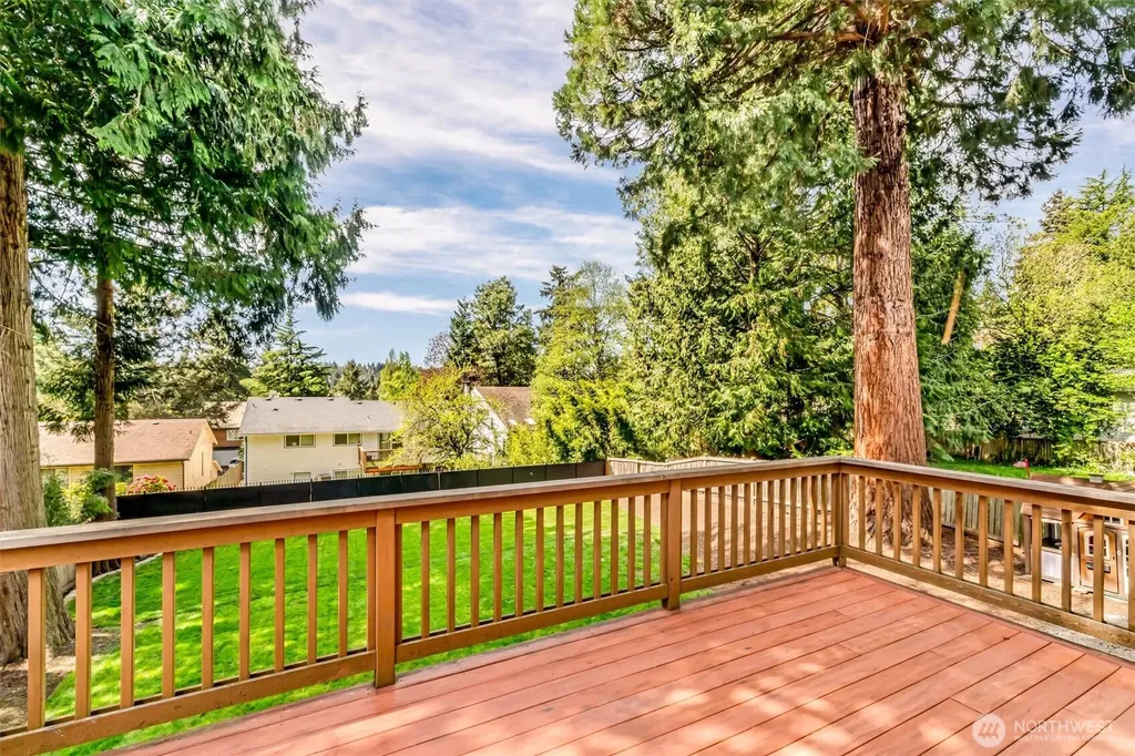 11339 40th Avenue NE Seattle WA 98125