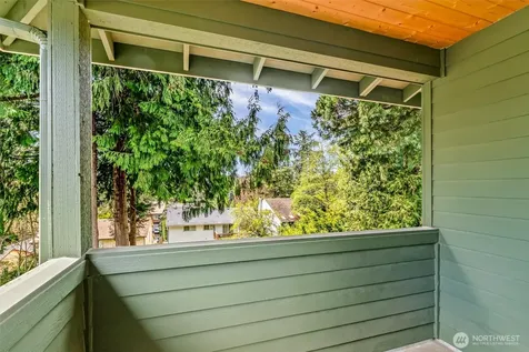 11339 40th Avenue NE Seattle WA 98125