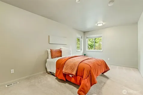 11339 40th Avenue NE Seattle WA 98125