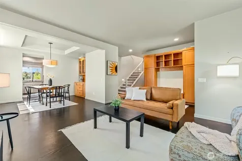 11339 40th Avenue NE Seattle WA 98125