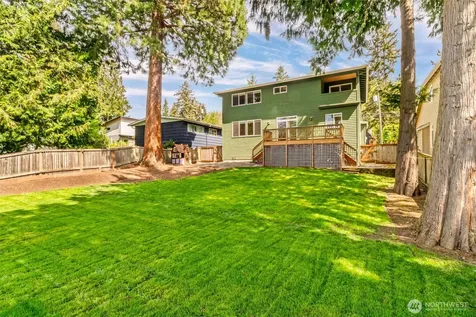 11339 40th Avenue NE Seattle WA 98125