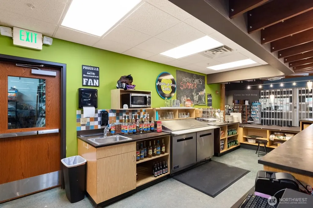 32170 State Route 20 Oak Harbor WA 98277