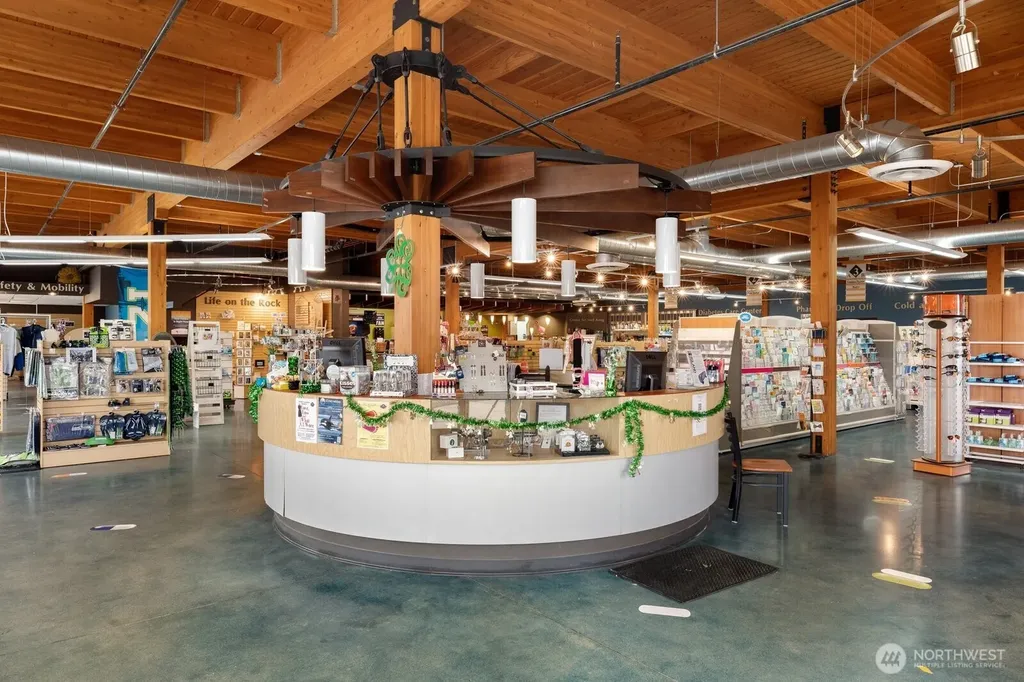 32170 State Route 20 Oak Harbor WA 98277