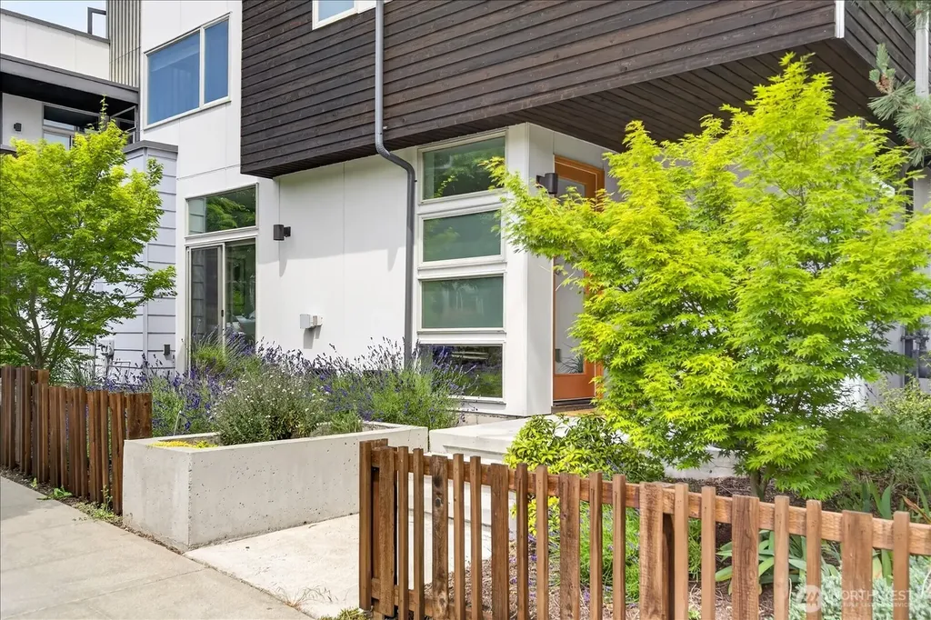 4440 Renton Avenue S Seattle WA 98108