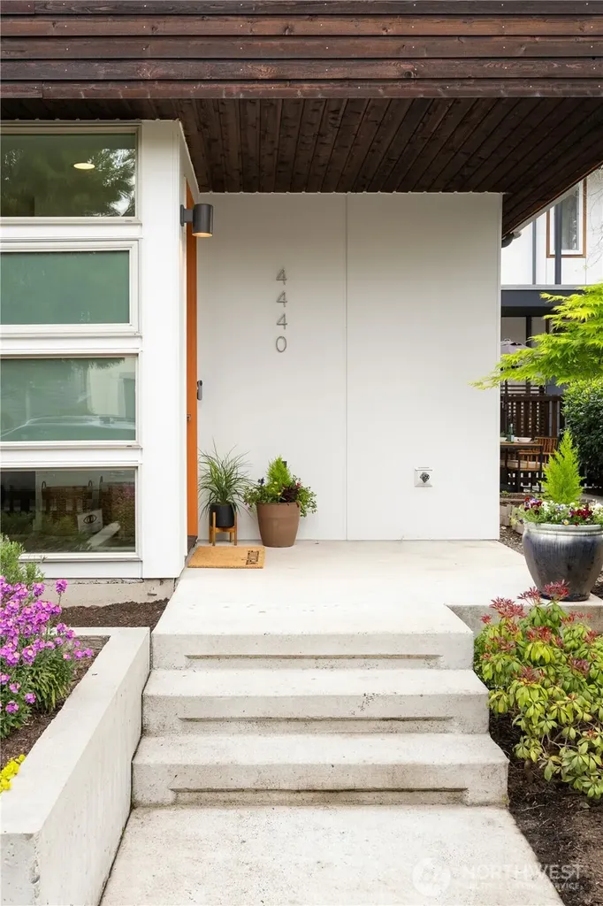 4440 Renton Avenue S Seattle WA 98108