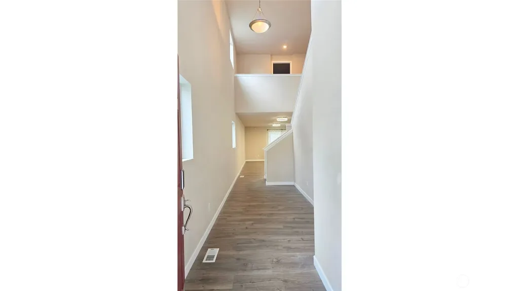 17933 73rd Avenue E Puyallup WA 98375