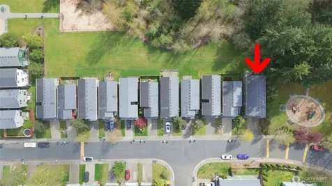 17933 73rd Avenue E Puyallup WA 98375