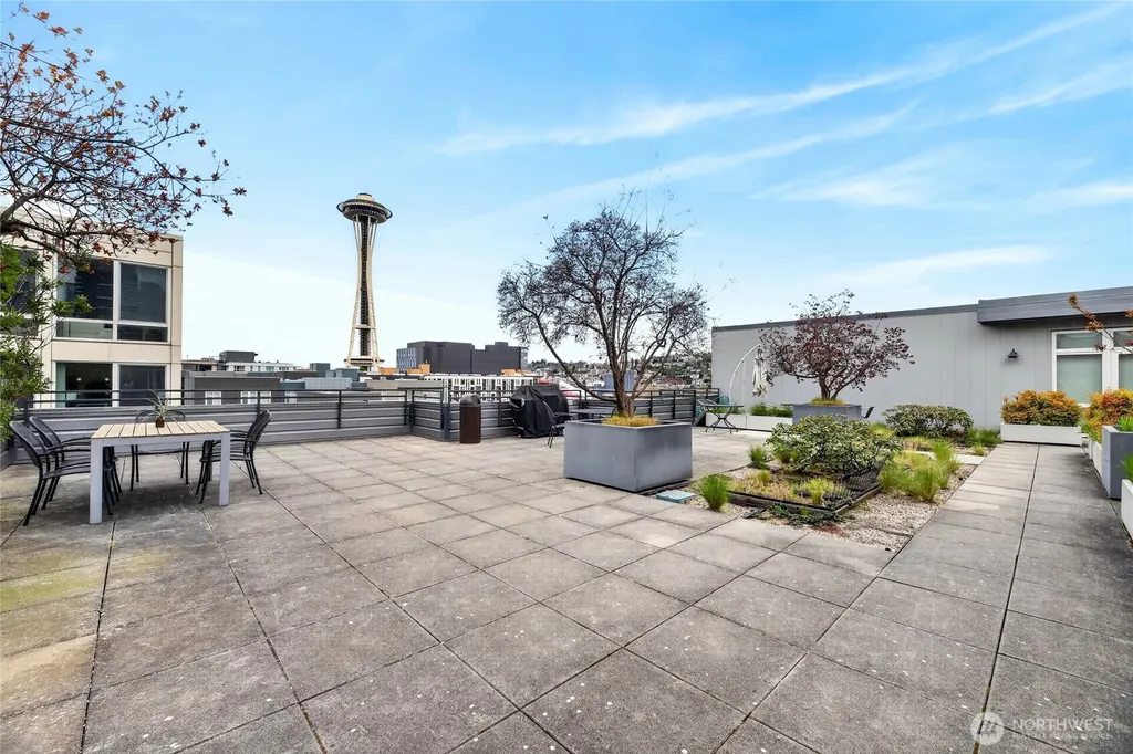 699 John Street Seattle WA 98109