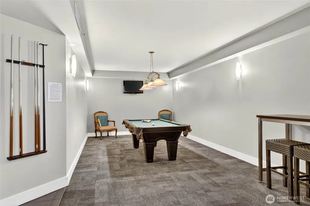 699 John Street Seattle WA 98109
