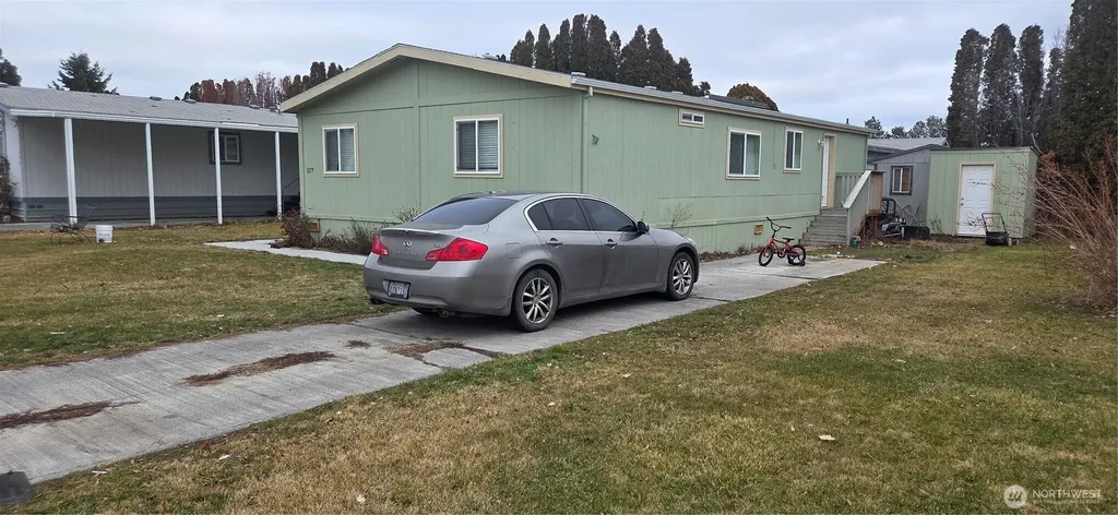 4815 Airway Drive NE Moses Lake WA 98837